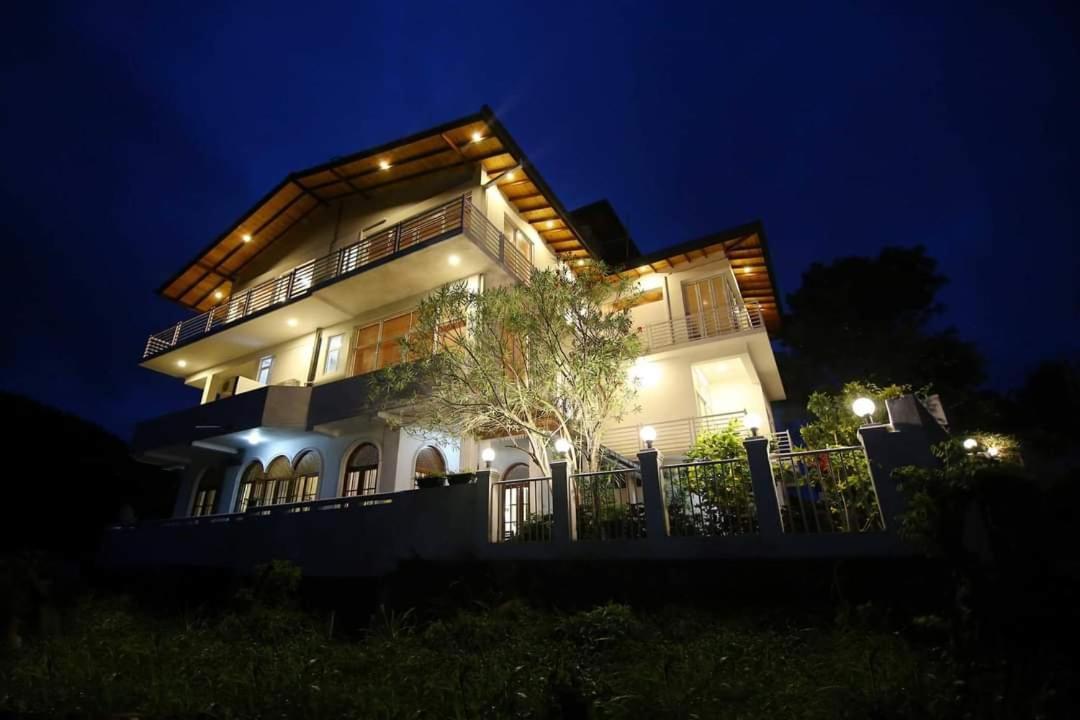 Hillcrest Villa Peradeniya Exterior foto
